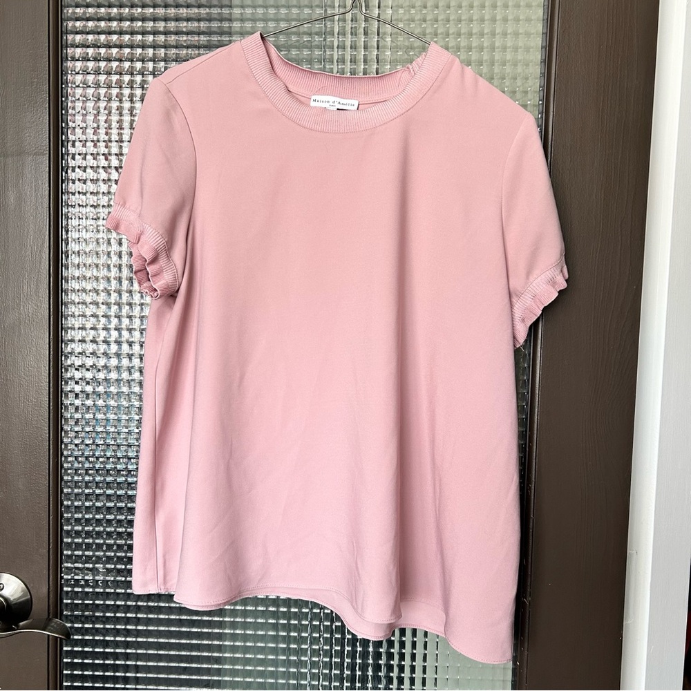 Anthropologie brand- Maison d’Amelie pink top- ruffle trim sleeves- size small